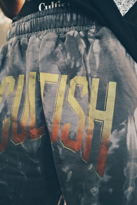 WASHED SLAYER SWEATSHORT