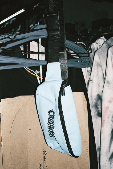GRAFFITI CROSSBODY BAG¹