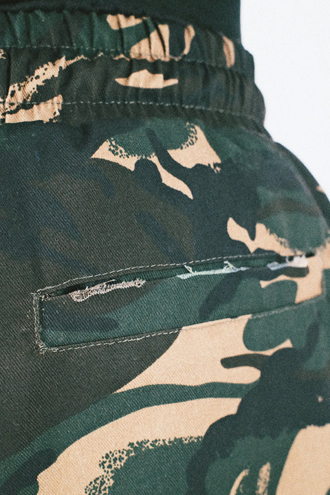 BOX LOGO CAMO CARGOS
