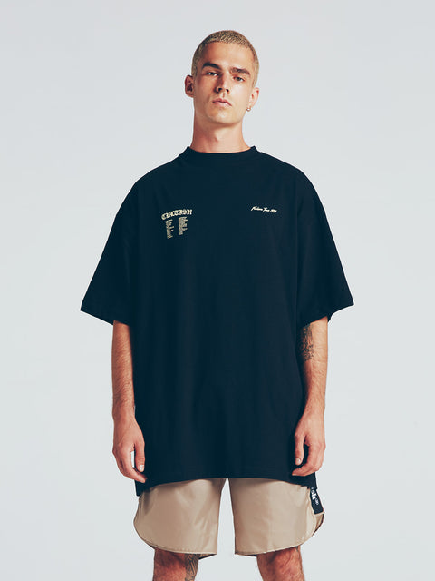 Fashion Tour 82 Oversized T-Shirt